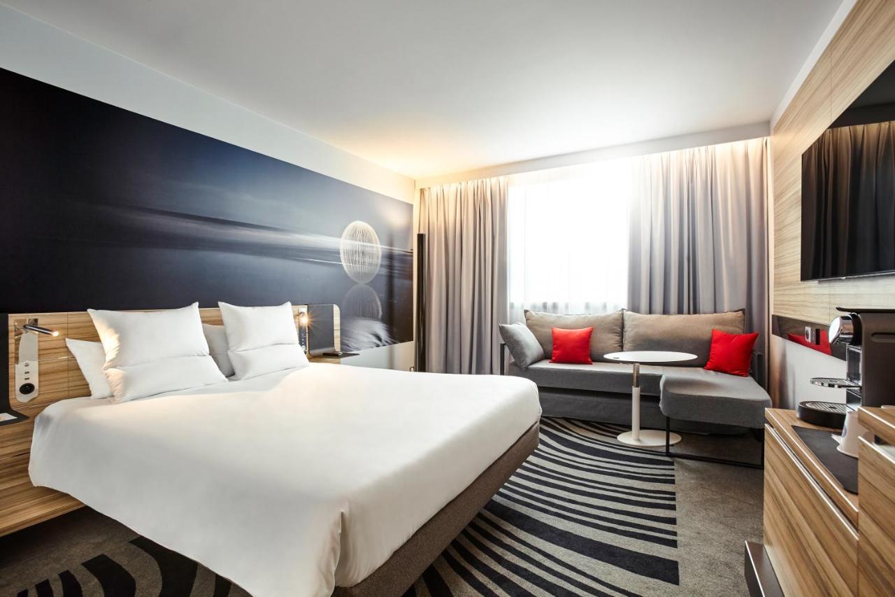 Novotel London Waterloo Exterior photo